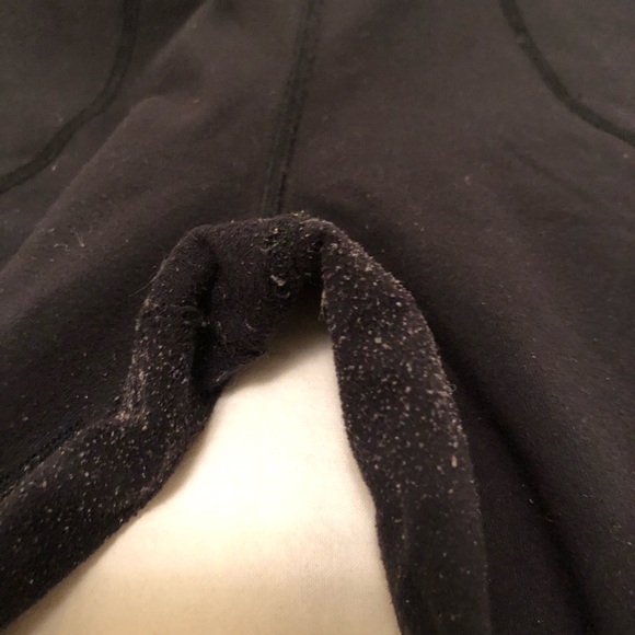 Lululemon pant with pockets & drawstring waist - Picture 5 of 6